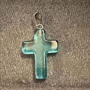 💎2/$10💎Aqua Glass Cross Pendant